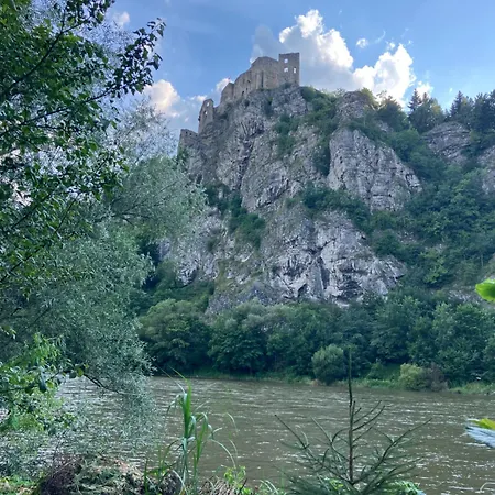 Pri Vahu Nezbudska Lucka