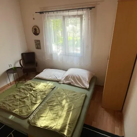 Pri Vahu Casa de Férias Nezbudska Lucka