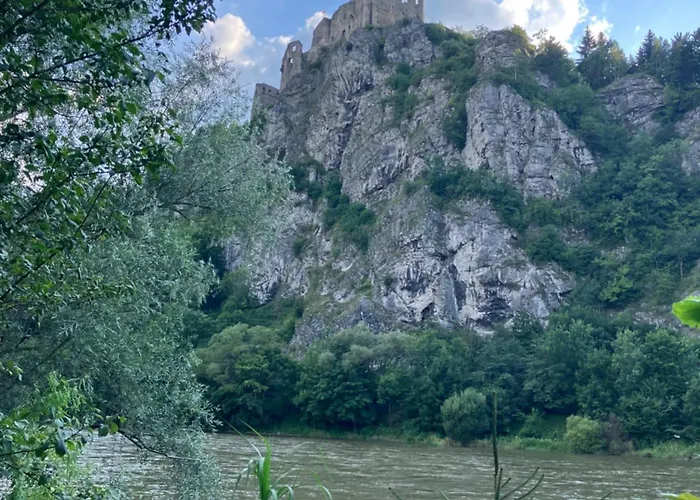 Pri Vahu Nezbudska Lucka